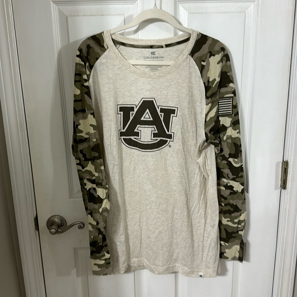 Men’s XXL Auburn Military Appreciation Long Sleeve Camo Shirt